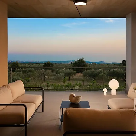 Luxury Puerto De Paz For 8 People Near Fazana With 60 M2 Private Heated Pool, Sauna, Mini Golf & Sea View Vodnjan
